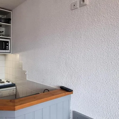 Diamant - De 32 M² Avec Borgne. Mae-3244